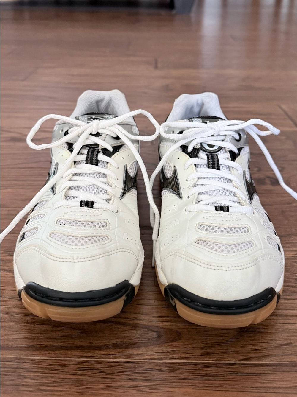 Mizuno Wave Rally Volleyball Shoes Women's 9 White Black Gum Sole Sport Sneakers - Picture 3 of 11